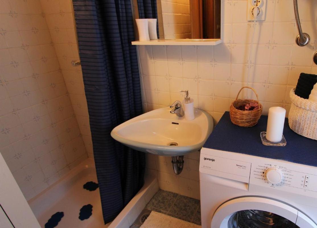Apartmani Puric Malinska Exterior foto